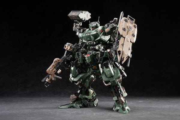 Plastic Model Kit MNP CR02A Zhong Yong Class Type 65 Jihu II Assault Type | MOTOR NUCLEAR Model Kit