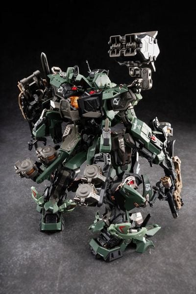 Plastic Model Kit MNP CR02A Zhong Yong Class Type 65 Jihu II Assault Type | MOTOR NUCLEAR Model Kit