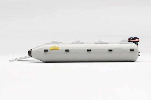 1/64 Camel Trophy Pontoon Raft - Camel Trophy | MINI GT Goods