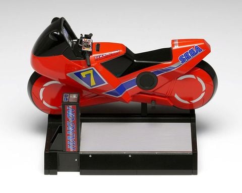 Hang on Game Machine [Ride on Type] 1/12 | WAVE Plastic Model