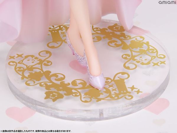 Momo Chiyoda Wedding Ver. 1/7 - The Demon Girl Next Door Season 2 | Medicos Entertainment figure