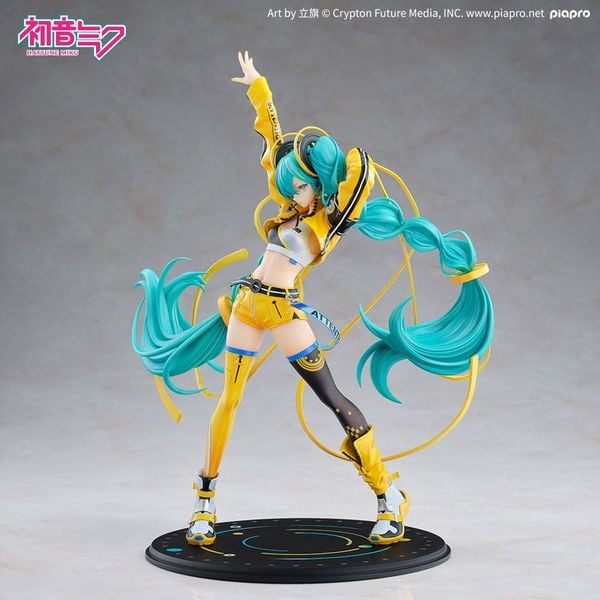 Character Vocal Series 01 Hatsune Miku 17th Anniversary Ver. 1/7 - VOCALOID Series | Kaiyodo figure