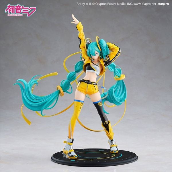 Character Vocal Series 01 Hatsune Miku 17th Anniversary Ver. 1/7 - VOCALOID Series | Kaiyodo figure