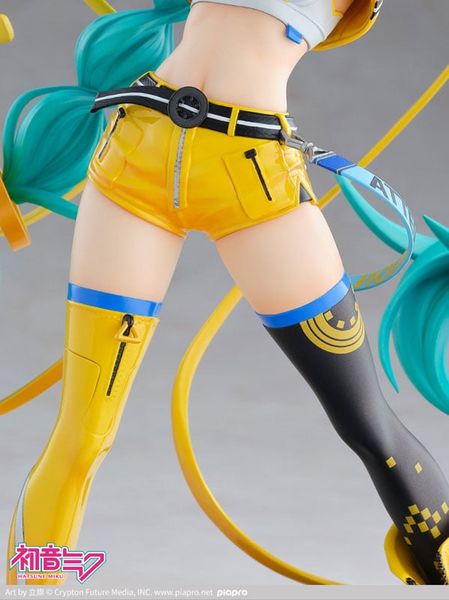 Character Vocal Series 01 Hatsune Miku 17th Anniversary Ver. 1/7 - VOCALOID Series | Kaiyodo figure