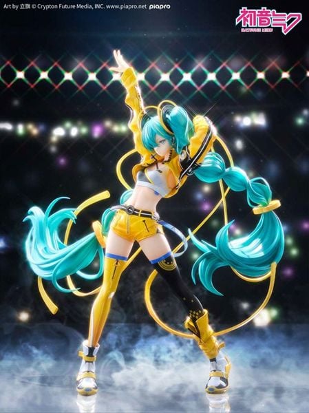 Character Vocal Series 01 Hatsune Miku 17th Anniversary Ver. 1/7 - VOCALOID Series | Kaiyodo figure