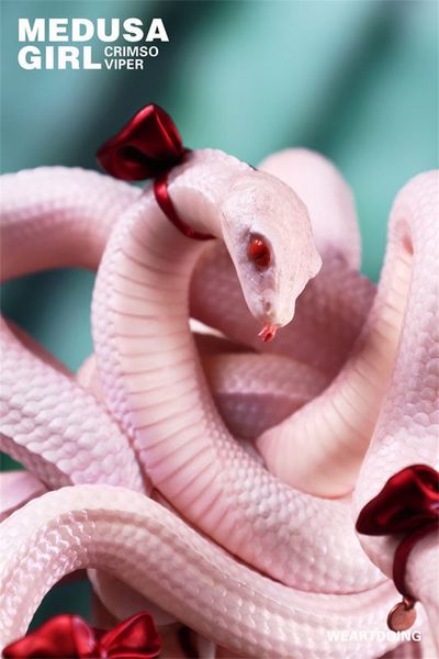 Crimson Viper - Original Illustration by Yoshioka | WE ART DOING figure