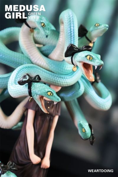 Green Viper - Original Illustration by Yoshioka | WE ART DOING figure