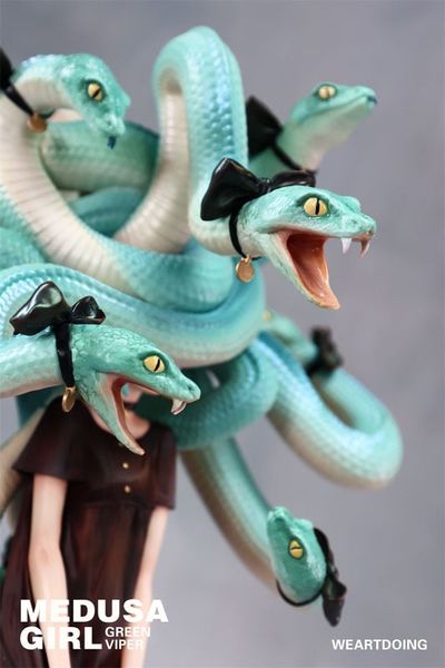 Green Viper - Original Illustration by Yoshioka | WE ART DOING figure