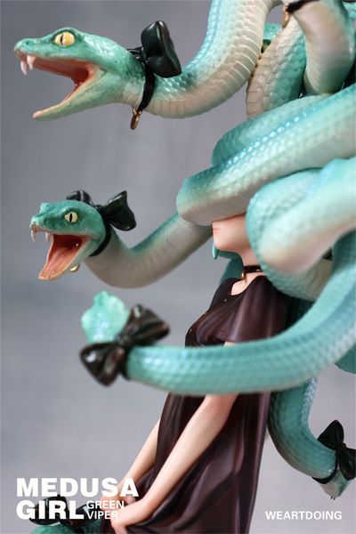 Green Viper - Original Illustration by Yoshioka | WE ART DOING figure