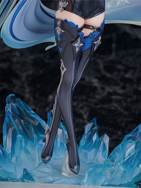 Eula Wavecrest Waltz Ver. 1/7 - Genshin Impact | Wonderful Works figure
