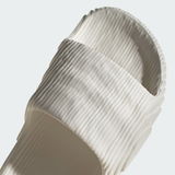  Dép Quai Ngang Adidas Adilette 22 - Màu Trắng 
