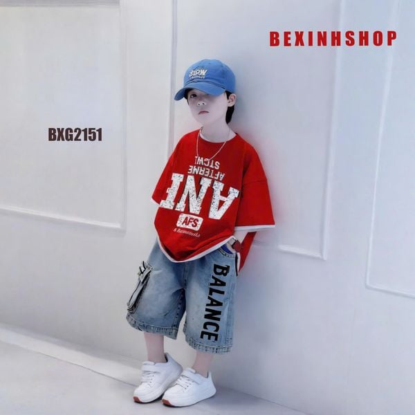 Set đồ bé trai áo in chữ loang ANF quần jeans phom rộng BXG2039