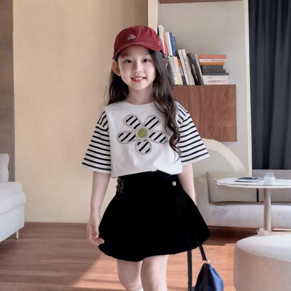 Set áo đính hoa kim sa quần váy xếp ly ChaneI dễ thương cho bé gái BGB123863