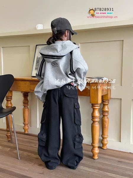 Áo khoác phối sọc thể thao dễ thương cho bé trai và bé gái BTB28931