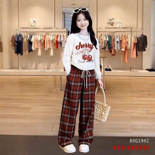 Set áo dài tay Cherry quần suông Caro dễ thương cho bé gái BXG1942
