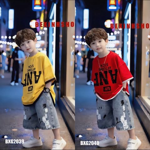 Set đồ bé trai áo in chữ loang ANF quần jeans phom rộng BXG2039