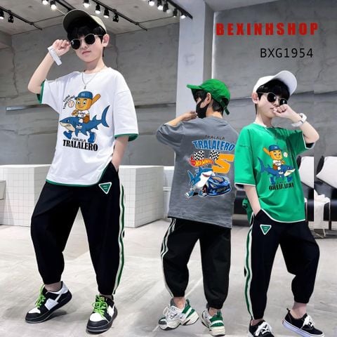 Bộ thun in Tungtung Cá mập quần jogger phối viền thể thao cho bé trai BXG1952