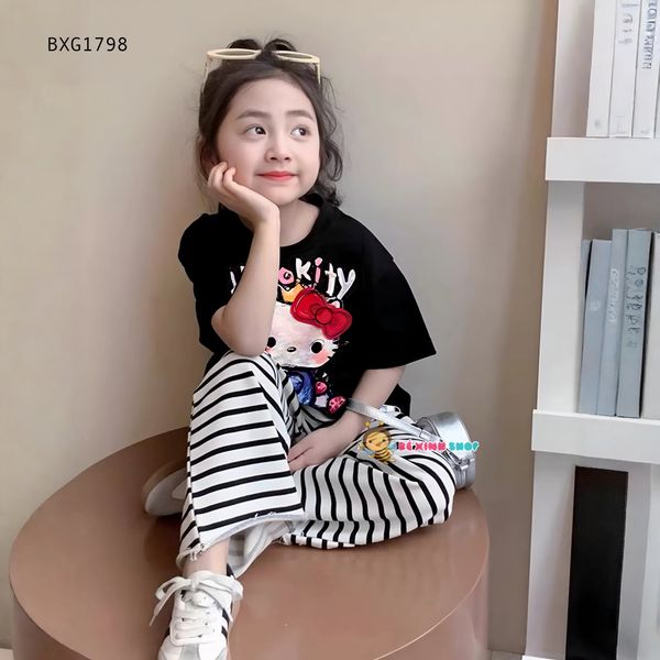 Bộ áo in Heklo Kitty quần loe dễ thương cho bé gái BXG1798