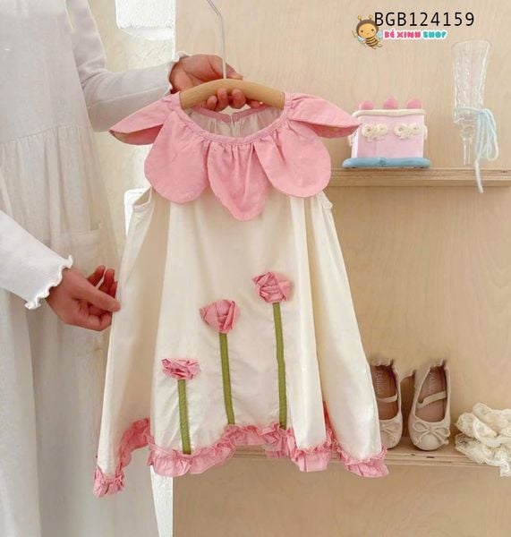 Đầm babydoll cổ cánh hoa phối bèo dễ thương cho bé gái BGB124159