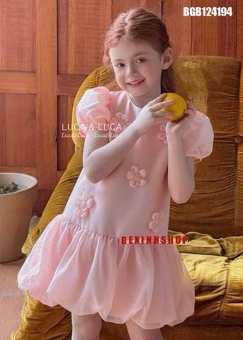 Đầm tơ nhũ tay bồng đính hoa bọc viền dễ thương cho bé gái BGB124194