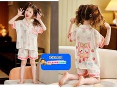Set pijama lụa đùi hoạ tiết dễ thương cho bé gái BGB124202