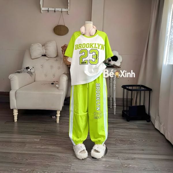 Set thể thao BrookLy 23 quần jogger nhà Bé Xinh - outfit cho bé gái mùa Thu BXG2525