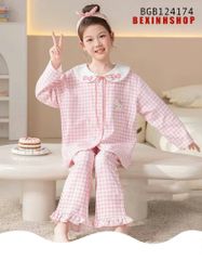 Set caro luạ in Kitty phối cổ bèo nơ dễ thương cho bé gái BGB124174