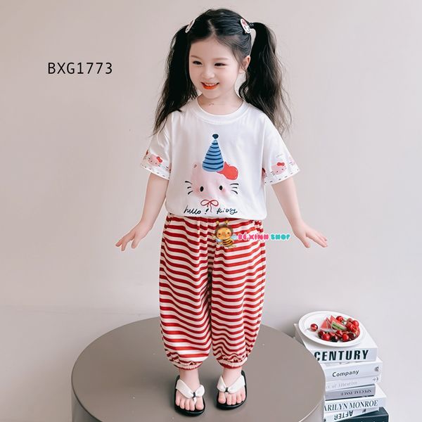 Bộ áo thun Hello Kitty Quần sọc ống thụng dễ thương cho bé gái BXG1773
