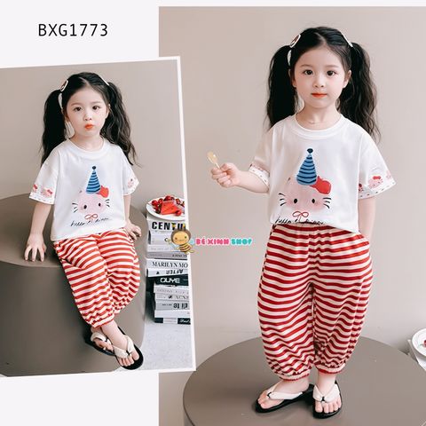 Bộ áo thun Hello Kitty Quần sọc ống thụng dễ thương cho bé gái BXG1773