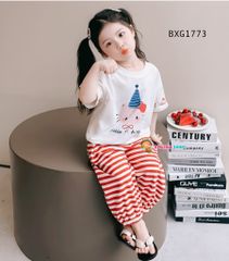 Bộ áo thun Hello Kitty Quần sọc ống thụng dễ thương cho bé gái BXG1773