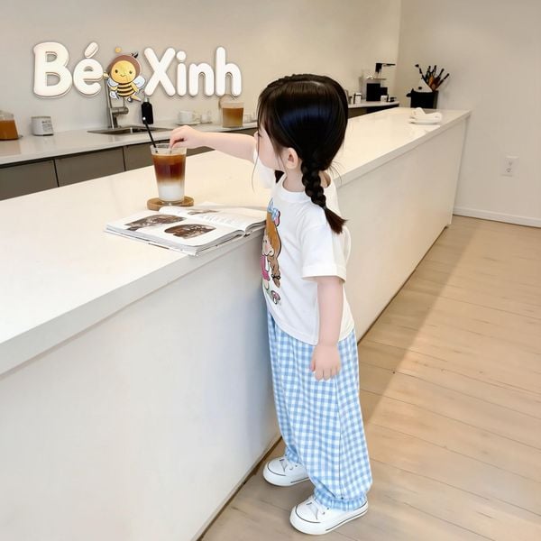 Set áo bé gái quần bomber caro nhà Bé Xinh dễ thương cho bé mùa Thu BXG2583