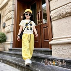 Set áo rút dây in Mèo quần ống suông bo ống bé gái đi chơi BXG2383
