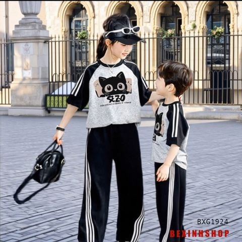 Set áo thun Mèo quần thể thao sọc lệch bo ống dễ thương cho bé trai & bé gái BXG1924