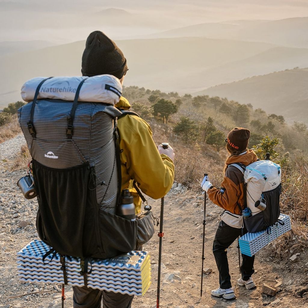 Balô Trekking chuyên dụng Naturehike Rock 2.0 CNK2550XB018