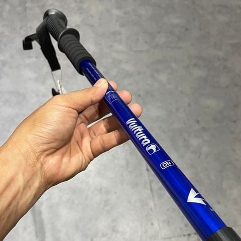 Gậy trekking leo núi nhôm khóa xoay Vultura VTR-TP2501