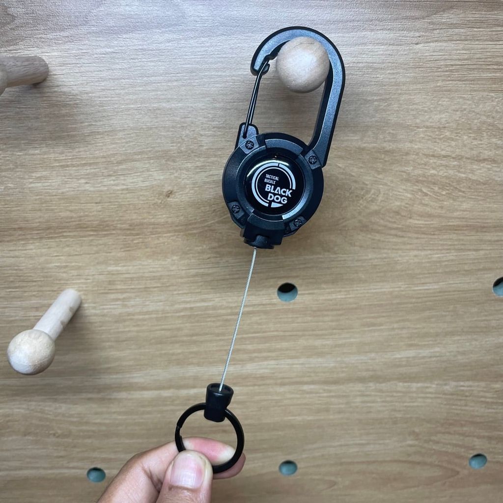 Móc Carabiner dây cáp kéo rút Blackdog CBD2550PJ070