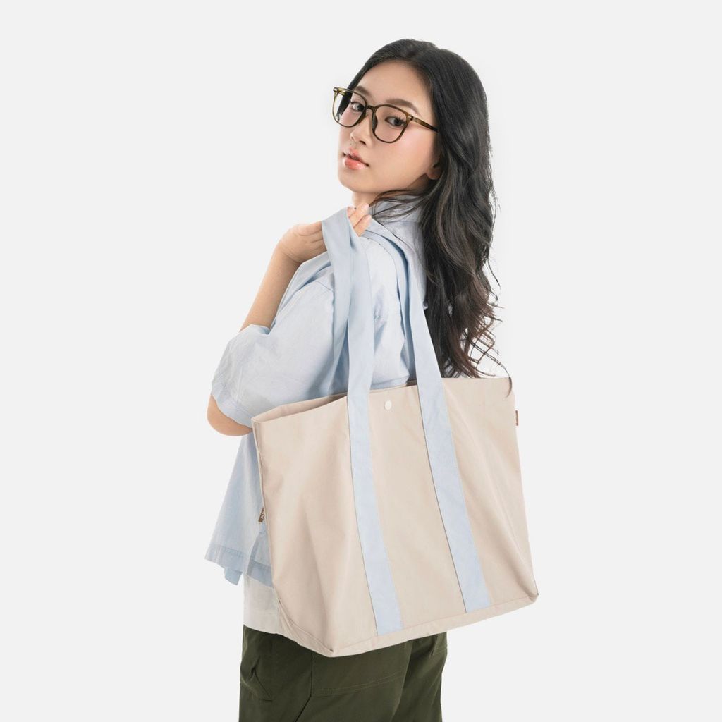 Túi Tote Viền Nổi Vải Thế Hệ Mới - ATTU25001