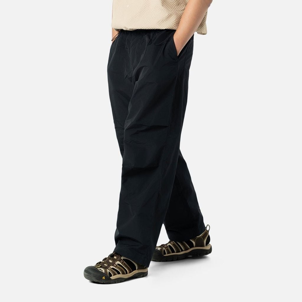Quần Dài Parachute vải Taslan - BCGM25001