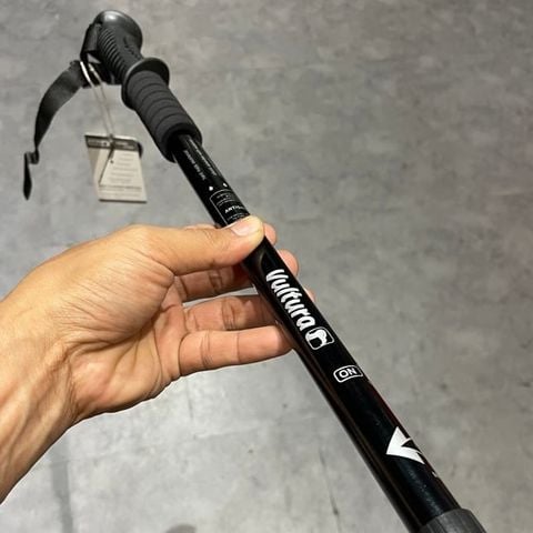 Gậy trekking leo núi nhôm khóa xoay Vultura VTR-TP2501