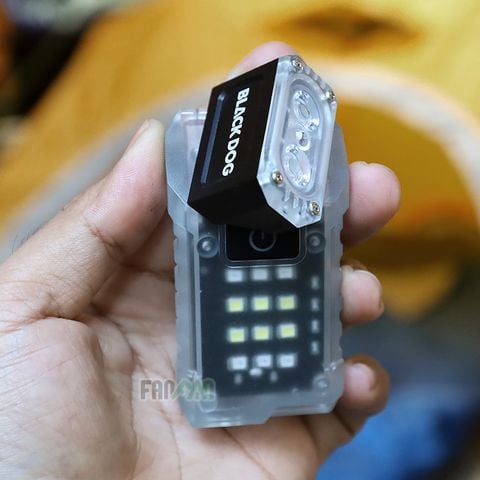 Đèn pin EDC xoay đầu đa năng Blackdog CBD2550ZM016