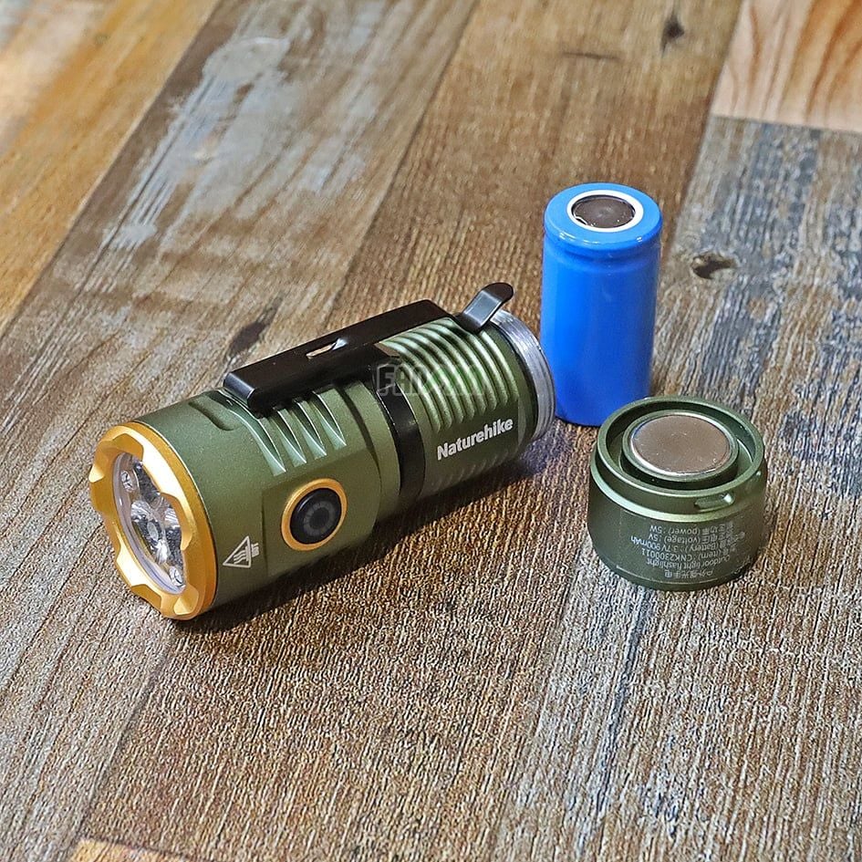 Đèn pin siêu sáng đa năng Naturehike Glare CNK2300011