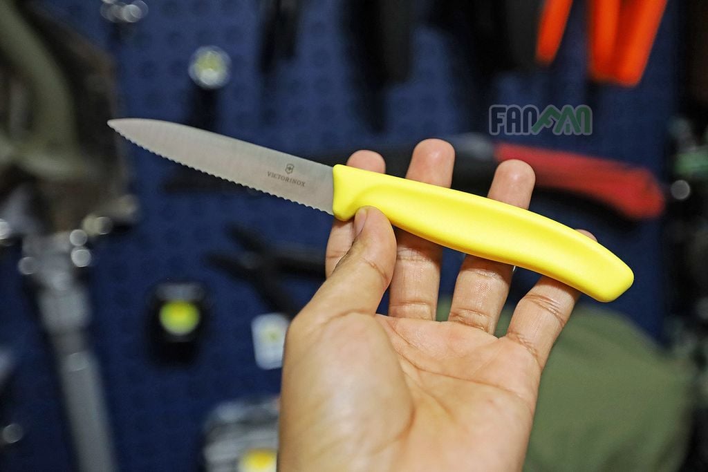 Dao gọt 10cm Victorinox Wavy edge Paring knives, Yellow 6.7736.L8