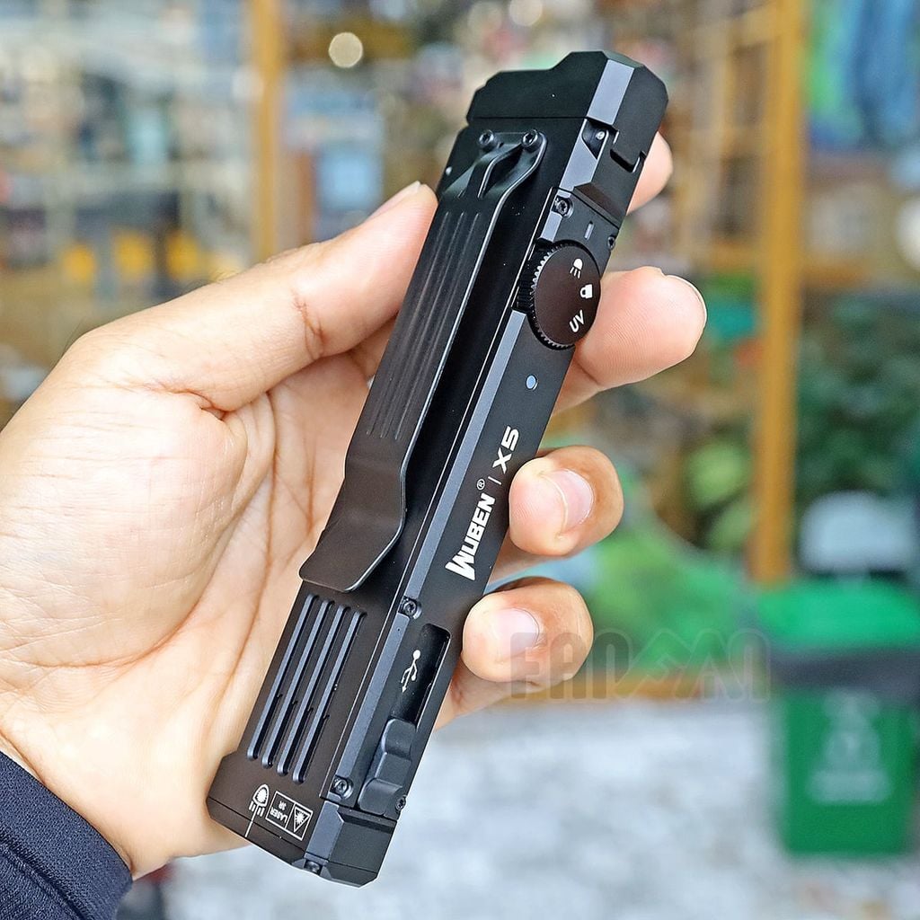 Wuben X5 đèn pin EDC 1300 Lumens + Laser + UV đa năng