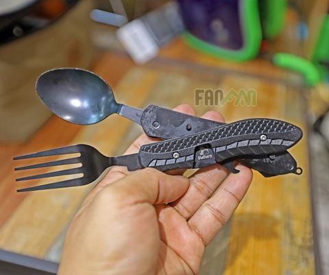 Bộ đồ ăn 2 mảnh với dao muỗng nĩa 4 trong 1 Vultura VTR-TW2401