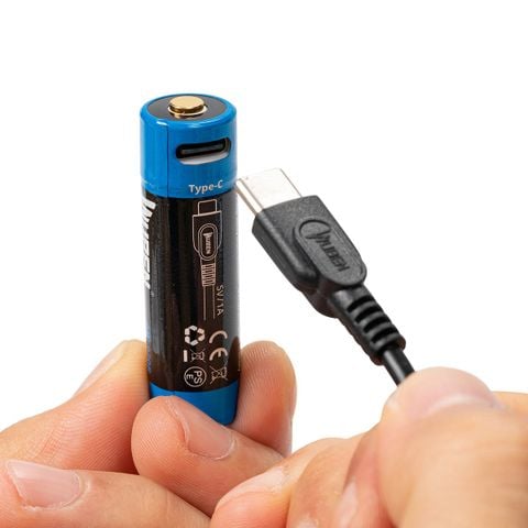 Wuben E8 đèn pin EDC bỏ túi 1300 lumens cao cấp