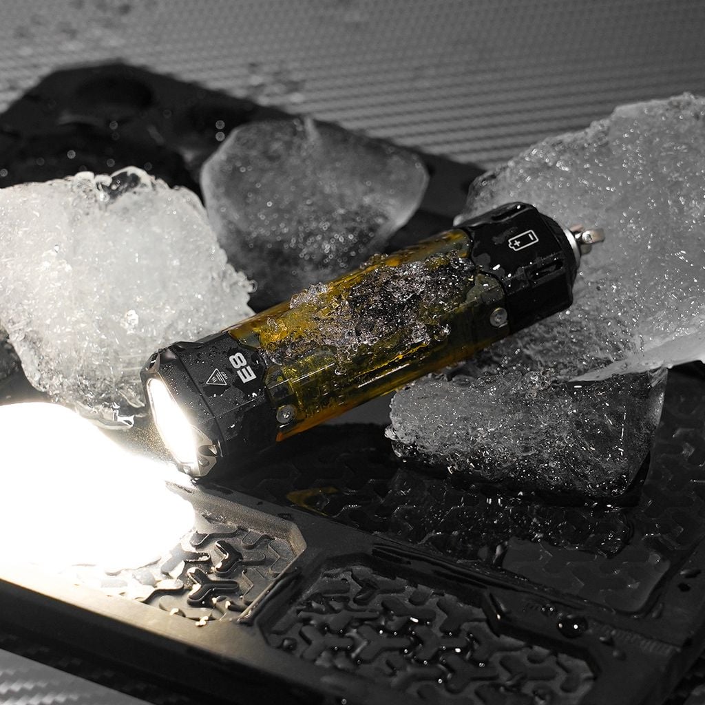 Wuben E8 đèn pin EDC bỏ túi 1300 lumens cao cấp