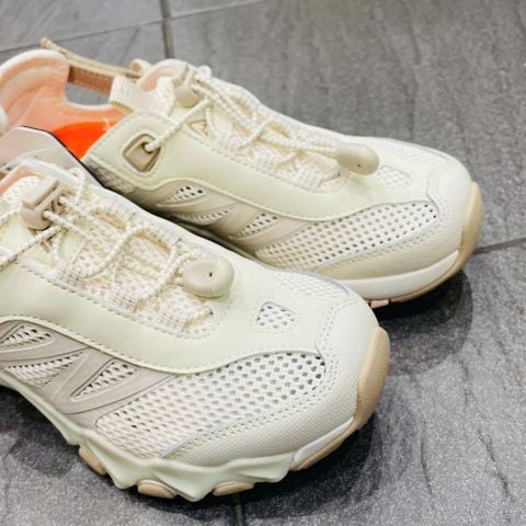 Humtto 660958B giày trekking leo núi thoát nước nữ