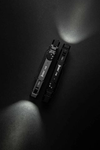 Wuben X5 đèn pin EDC 1300 Lumens + Laser + UV đa năng