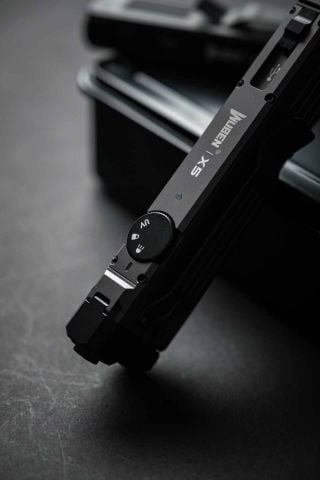 Wuben X5 đèn pin EDC 1300 Lumens + Laser + UV đa năng