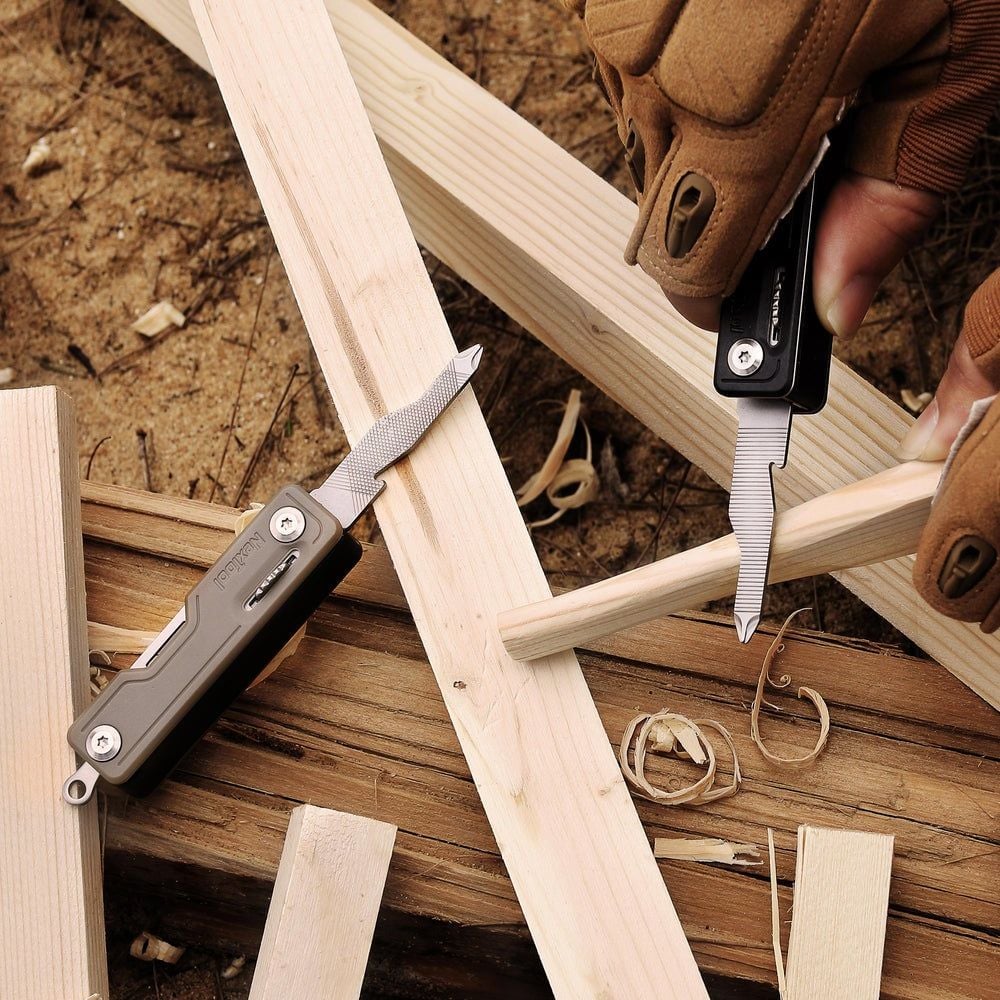 Nextool Multi Functional Knife dao xếp móc khóa bỏ túi 12 chức năng, ốp ABS